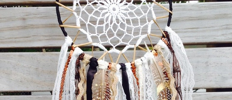 DIY: How to Make a Dream Catcher