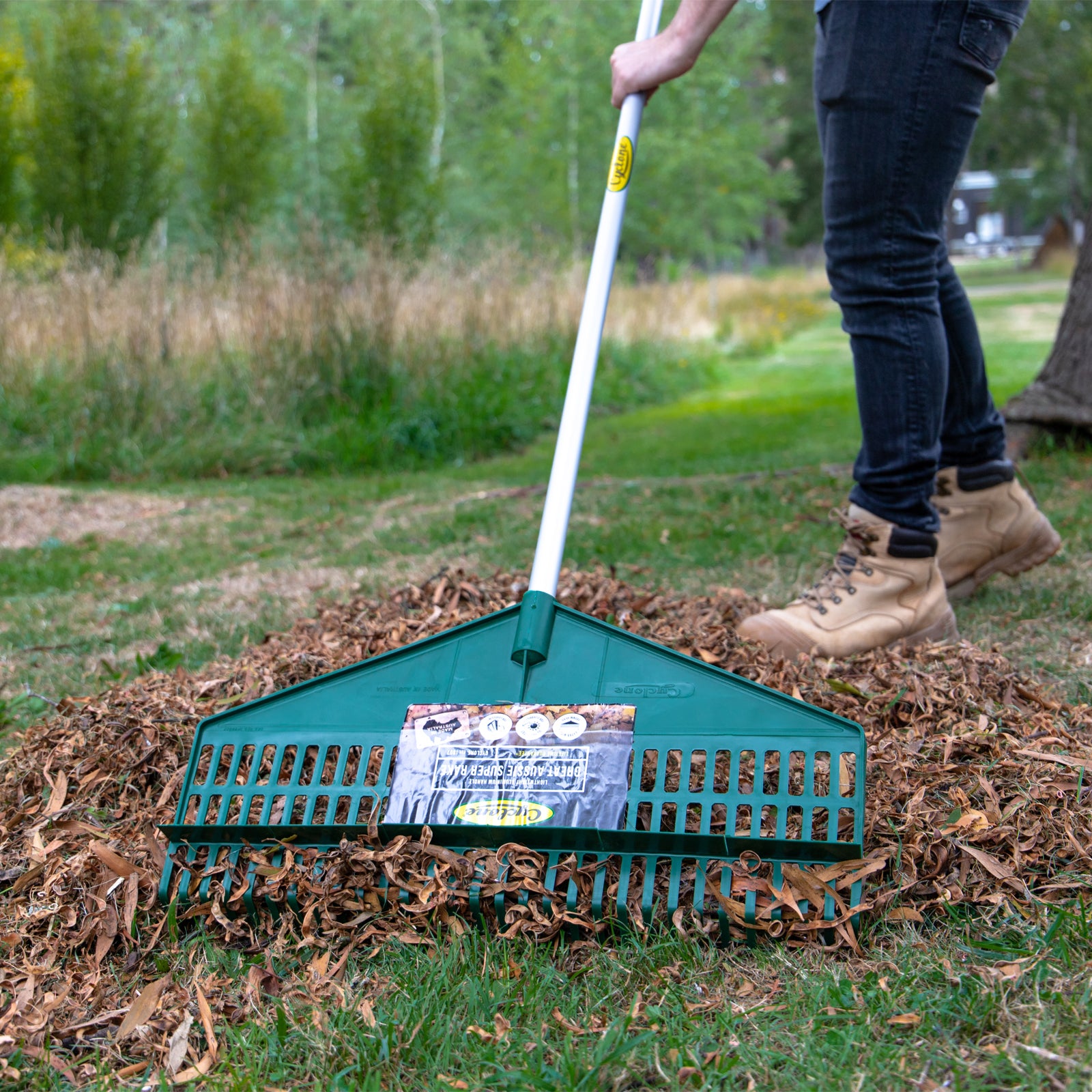 Cyclone Aluminium Handle Super Rake